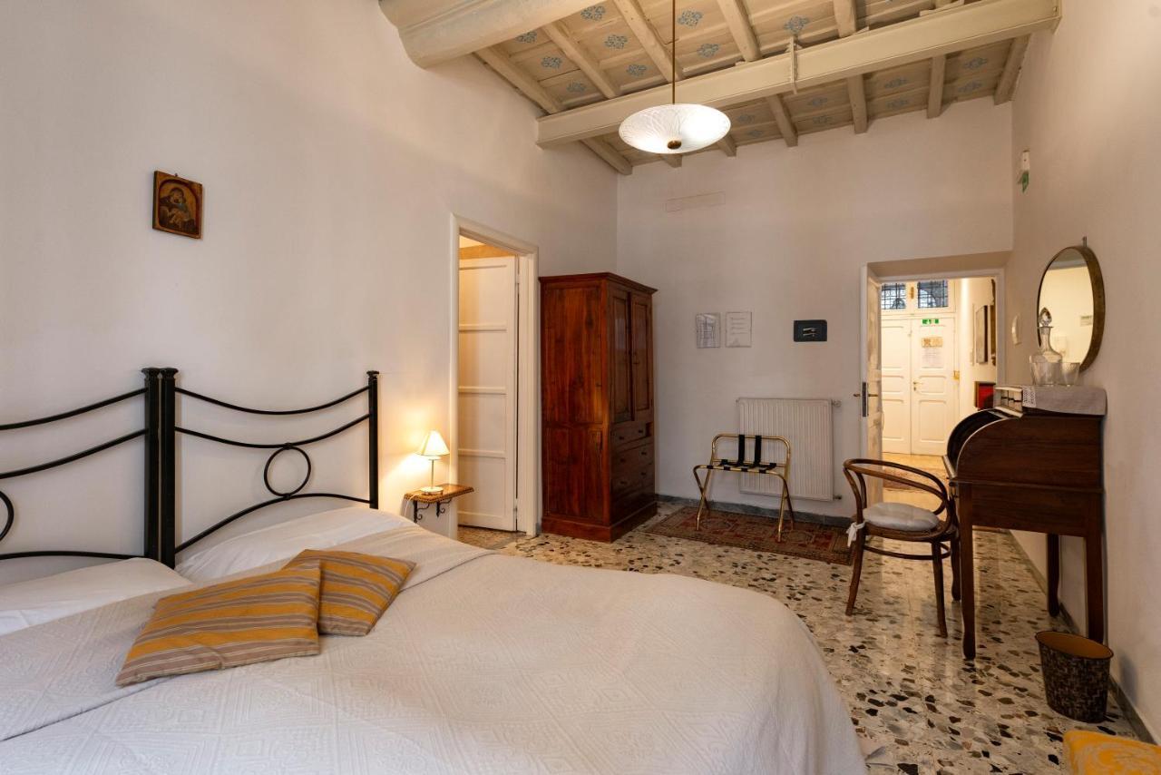 B&B La Scalinatella Рим Экстерьер фото